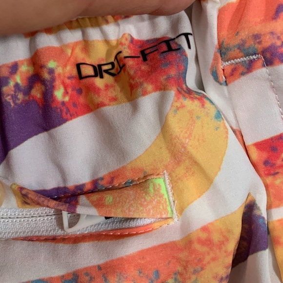 Nike Air Jordan White Zion Logo All Over Print Dri-Fit Basketball Shorts size M - Picture 7 of 15